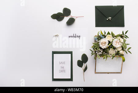 Wedding salvare la cartolina data per la memoria su bianco Foto Stock