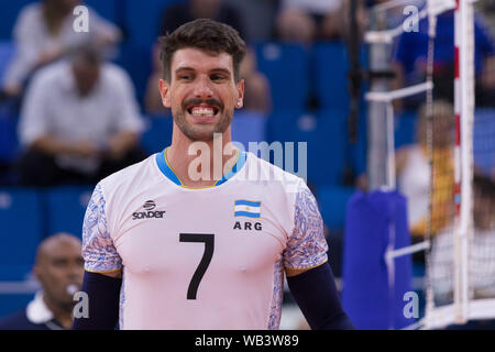 FACUNDO CONTE durante la Lega delle Nazioni uomini - Argentina vs Serbia, Milano, Italia, 23 giu 2019, Pallavolo Pallavolo Intenationals Foto Stock