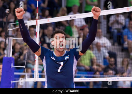 FACUNDO CONTE durante la Lega delle Nazioni uomini - Italia vs Argentina, Milano, Italia, 22 giu 2019, Pallavolo Italiana Pallavolo squadra nazionale Foto Stock