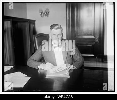 Earl J. Davis (Comitato Couzens), 8/18/24 Abstract/medio nazionale: Foto Azienda Collection Foto Stock