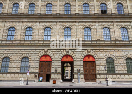 Il Königsbau, Residenz (Residence), l'ex palazzo reale dei Wittelsbach monarchi della Baviera, Max-Joseph-Platz, Monaco di Baviera, Germania. Foto Stock