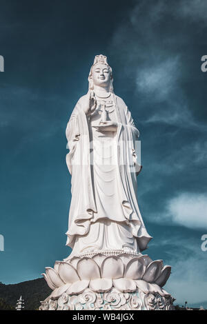 Signora statua del Buddha in Da Nang, Vietnam centrale Foto Stock