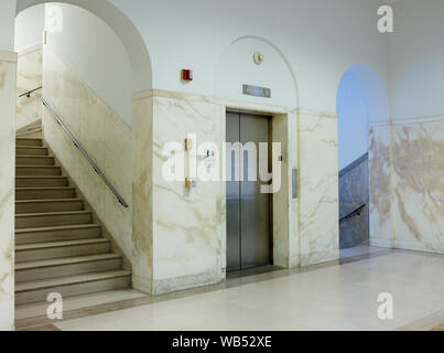 Ascensore Lobby, David W. Dyer Edificio Federale degli Stati Uniti e Courthouse, Miami, Florida Foto Stock