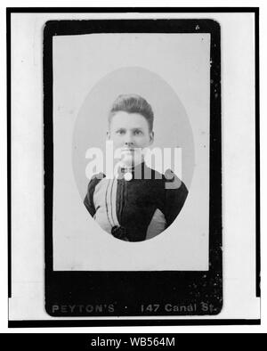 Ella Whitney Gould, testa e spalle ritratto, rivolto verso la parte anteriore] / Peyton, 147 Canal St Abstract/medio: 1 stampa fotografica su carte de visite mount. Foto Stock