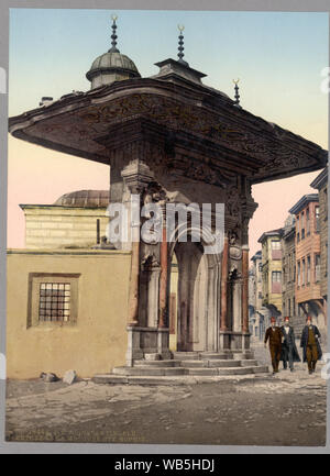 Entrée de la moschea Ste. Sophie, Costantinopoli, Turchia Abstract/medio: 1 photomechanical print : photochrom, colore. Foto Stock