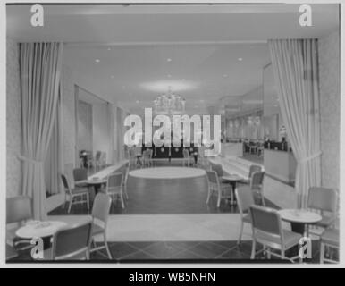 Essex House, colonnati. Abstract/medio: Collezione Gottscho-Schleisner Foto Stock