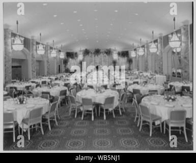 Essex House, colonnati. Abstract/medio: Collezione Gottscho-Schleisner Foto Stock