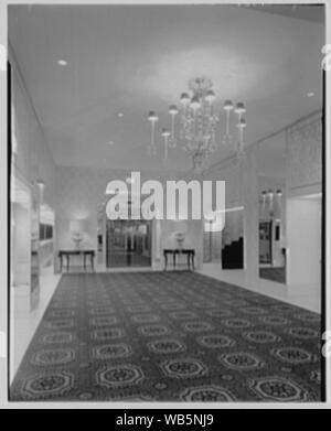 Essex House, colonnati. Abstract/medio: Collezione Gottscho-Schleisner Foto Stock