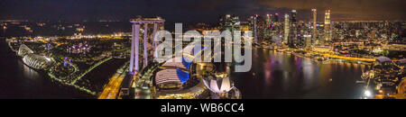 Viste della baia di Marina Centro e Singapore dal di sopra Foto Stock
