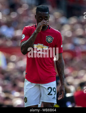 MANCHESTER, Inghilterra - 24 agosto: Aaron Wan-Bissaka del Manchester United durante il match di Premier League tra Manchester United e Crystal Palace a Old Trafford il 24 agosto 2019 a Manchester, Regno Unito. (Foto di Sebastian Frej/MB Media) Foto Stock