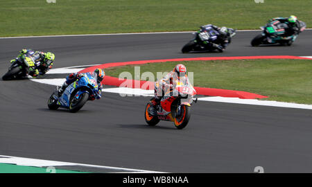 Marc Marquez conduce durante la GoPro British Grand Prix MotoGP a Silverstone, Towcester. Foto Stock