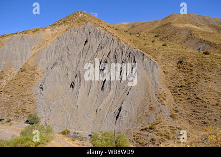 Erosione è il processo geologico. Ci sono un sacco di area erosa in tunceli turchia Foto Stock