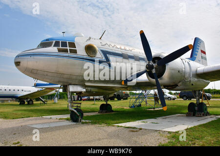 Ilyushin IL-14T aereo, Aeropark è un open-air aviation museum accanto a Piazza Ferenc Liszt International Airport, Budapest, Ungheria Magyarország, Europa Foto Stock