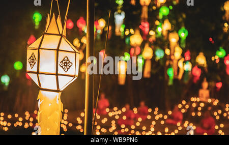 Lanterns festival, Yee Peng e Loy Khratong in Chiang Mai Thailandia
