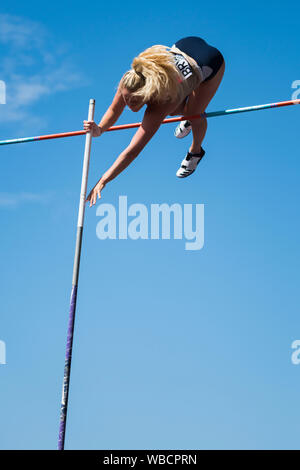 Birmingham, Regno Unito. Il 25 agosto, 2019.Lucia BRYAN DI BRISTOL & WEST in azione durante il womens Pole Vault al Muller British Athletics Championships Alexander Stadium, Birmingham, Inghilterra Foto Stock