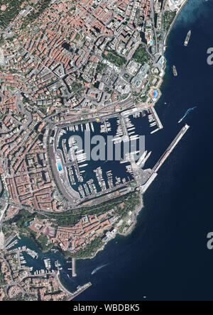 Fotografia aerea della città di Monaco e Porto Ercole. Immagine presa nel 2017. Foto Stock