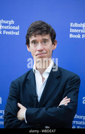 Edinburgh, Regno Unito . 26 Ago, 2019. Edinburgh International book festival 2019. Rory Stewart, politico conservatore e sviluppo internazionale Segretario discusso come Brexit Gran Bretagna può imparare dalla letteratura. Credito: Pauline Keightley/Alamy Live News Foto Stock