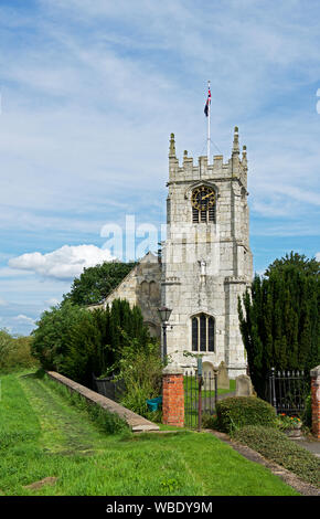 Chiesa di tutti i Santi nel villaggio di Cawood, North Yorkshire, Inghilterra, Regno Unito Foto Stock