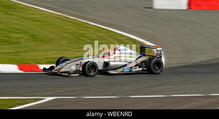 Auto 55, Driver, Carter Williams, JHR sviluppi, F4 Championship Venerdì sessione 2 Foto Stock