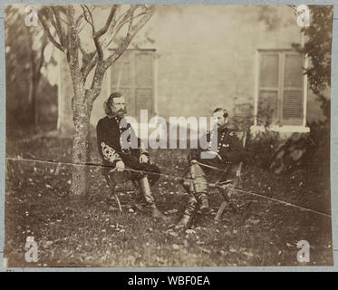 Gen. Custer e Gen. Pleasanton, Warrenton, Virginia, ottobre 1863 Abstract: fotografia mostra il Generale di Brigata George A. Custer e il Maggiore Generale Alfred Pleasonton seduti insieme. Foto Stock