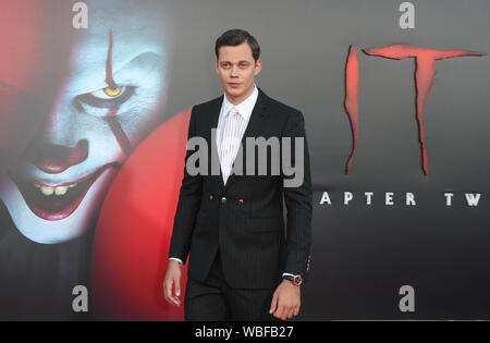 Westwood, ca. 26 Ago, 2019. Bill Skarsgård, a Premiere della Warner Bros Foto' 'IT Capitolo Due' al Regency Village Theatre di Westwood, la California il 26 agosto 2019. Credito: Faye Sadou/media/punzone Alamy Live News Foto Stock