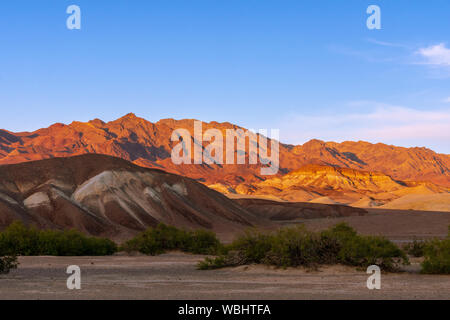 Tramonto nel Parco Nazionale della Valle della Morte Foto Stock