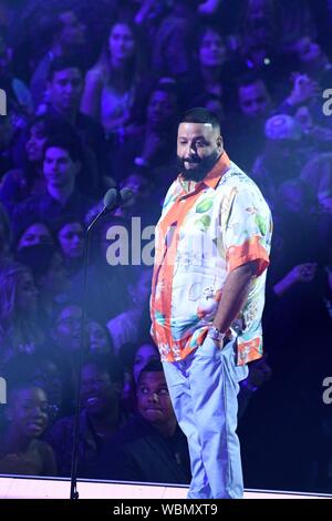 NEWARK, NJ - 26 agosto: DJ Khaled assiste gli MTV Video Music Awards presso il Centro Prudential su agosto 26, 2019 a Newark, New Jersey. Foto: imageSPACE /MediaPunch Foto Stock