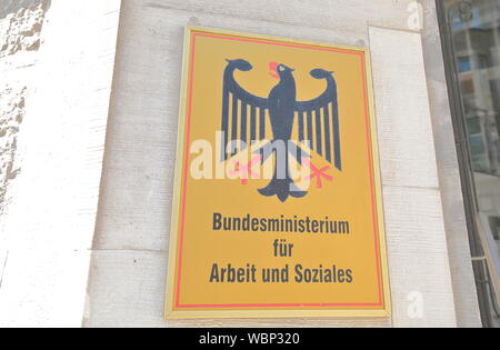 Il ministero federale del Lavoro e degli affari sociali Berlino Germania Foto Stock