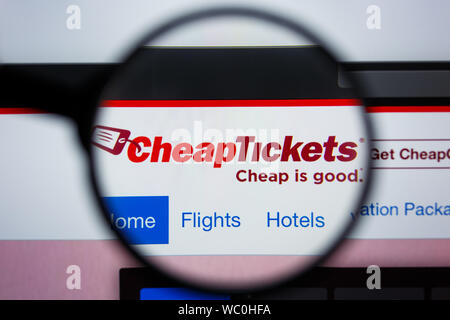 Los Angeles, California, Stati Uniti d'America - 21 Joule 2019: Editoriale illustrativa di CHEAPTICKETS.COM website homepage. I biglietti a buon mercato logo visibile sullo schermo di visualizzazione. Foto Stock