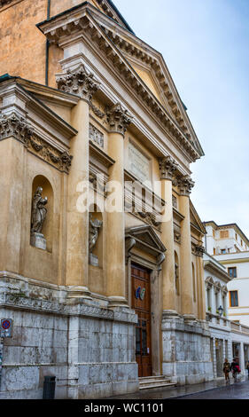 La chiesa di San Marcello di San Filippo Neri, conosciuta anche come la chiesa Filippini, sul Corso di Andrea Palladio, Vicenza, Veneto, Italia Foto Stock