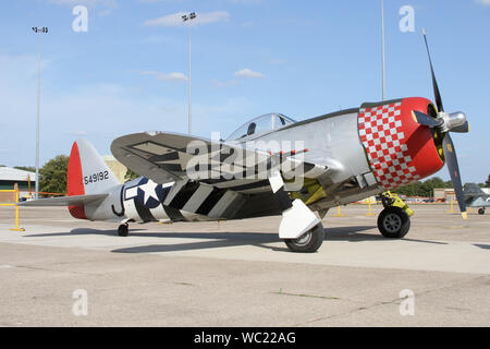 Repubblica P-47D 'Thunderbolt Nellie B' sul display a 2019 famiglie Wattisham giorno. Il velivolo è basata a Duxford. Foto Stock