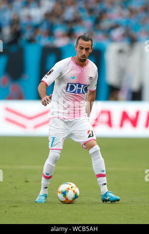 Osaka, Giappone. 11 Ago, 2019. Isaac Cuenca (Tosu) Calcio/Calcetto : Giapponese '2019 Meiji Yasuda J1 League" corrispondono tra Cerezo Osaka 1-2 Sagan Tosu a Yanmar Stadium Nagai di Osaka in Giappone . Credito: Mutsu Kawamori/AFLO/Alamy Live News Foto Stock