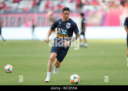 Osaka, Giappone. 11 Ago, 2019. Fernando Torres (Tosu) Calcio/Calcetto : Giapponese '2019 Meiji Yasuda J1 League" corrispondono tra Cerezo Osaka 1-2 Sagan Tosu a Yanmar Stadium Nagai di Osaka in Giappone . Credito: Mutsu Kawamori/AFLO/Alamy Live News Foto Stock