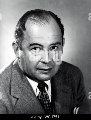 JOHN Von Neumann (1903-1957) matematico Hungarian-American circa 1943 Foto Stock