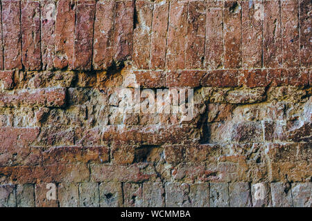 L'antico muro di mattoni è stata ordinatamente disposte e così forte che non vi era spazio anche un piccolo ago non potevano penetrare al tempio Dhammayangyi in Ba Foto Stock