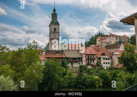 Vista del centro medievale di Skofja Loka in Slovenia Foto Stock