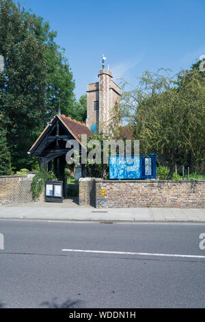 St Mary's Parish Church, Church Road, Barnes, Londra, SW13, REGNO UNITO Foto Stock