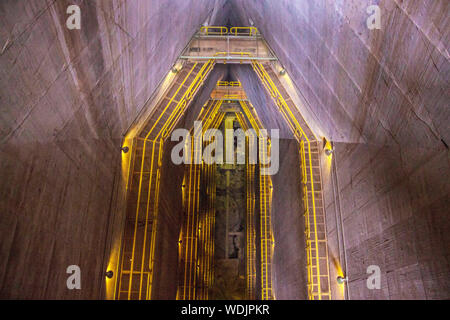 Itaipu Centrale Idroelettrica, di Foz do Iguacu, Parana, Brasile Foto Stock