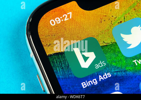 A Helsinki, Finlandia, 4 Maggio 2019: Bing icona applicazione su Apple iPhone schermo X close-up. Bing annunci icona app. Bing annunci è la pubblicità online applicazione Foto Stock