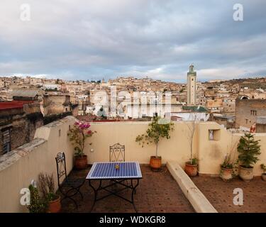 Fès ist uno dei re città in Marocco Foto Stock
