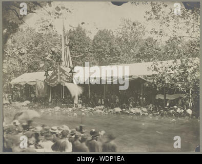 Grand Revisione dell'esercito - Washington. D.C., maggio 1865, Revisione di sostare di fronte Executive Mansion Foto Stock