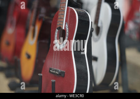 Close-up di chitarre classiche
