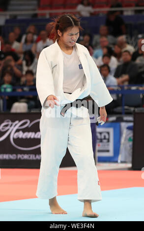 Tokyo, Giappone. Il 30 agosto, 2019. Ma Zhenzhao della Cina reagisce durante l'quarterfinal match di donne a 78 kg categoria agianst Klara Apotekar della Slovenia al mondo 2019 Campionati di Judo a Tokyo in Giappone, sul il 30 agosto 2019. Credito: Du Natalino/Xinhua/Alamy Live News Foto Stock