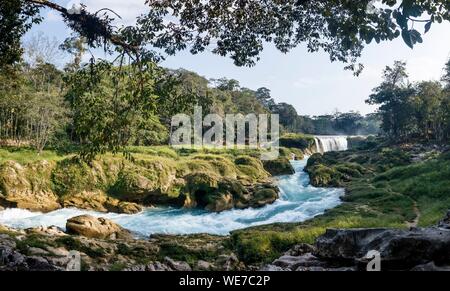 Messico, Chiapas, Las Nubes, fiume Santo Domingo cascata Foto Stock