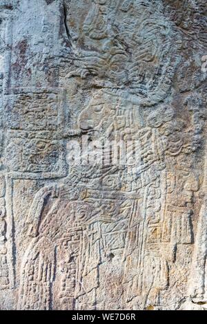 Messico, Chiapas, Yaxchilan, Maya sito archeologico, stele scolpite e Foto Stock