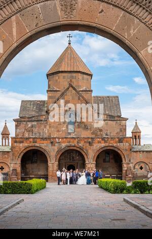 Armenia, Armavir regione, Etchmiadzin, religioso complesso di Etchmiadzin elencati come patrimonio mondiale dall' UNESCO, Saint Gayane chiesa costruita nel VII secolo Foto Stock