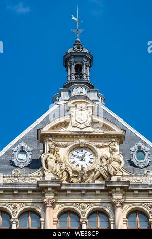 Francia, Rhone, Lione, storico quartiere elencati come Patrimonio Mondiale dell'UNESCO, Cordeliers square, al Palais de la Bourse de Lyon Foto Stock