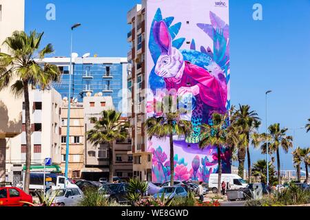 Il Marocco, Casablanca, murale Boulevard Mohammed Zerktouni Foto Stock