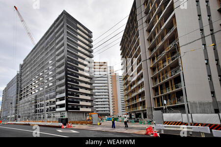 Tokyo, Giappone. Il 30 agosto, 2019. Villaggio Olimpico per il 2020 Olimpiadi di estate a Tokyo in Giappone, è visto in costruzione il 30 agosto 2019. Credito: Vit Simanek/CTK foto/Alamy Live News Foto Stock