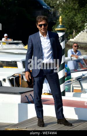 Venezia, Iyaly. Il 30 agosto, 2019. 76° Festival del Cinema di Venezia 2019, avvistamenti di celebrità. Nella foto, Adriano Giannini Credit: Indipendente Agenzia fotografica/Alamy Live News Foto Stock